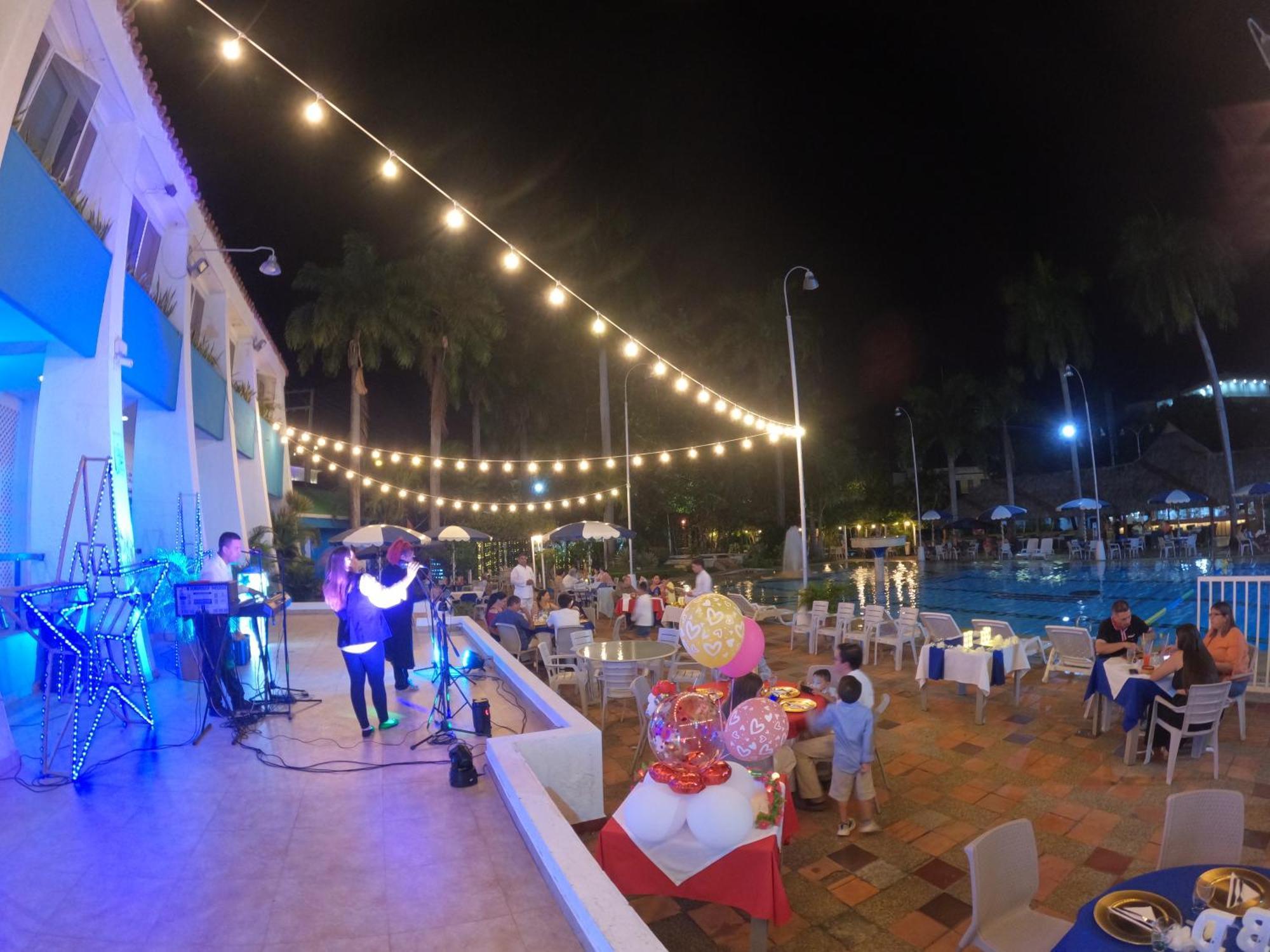 Hotel Bachue Girardot Dış mekan fotoğraf