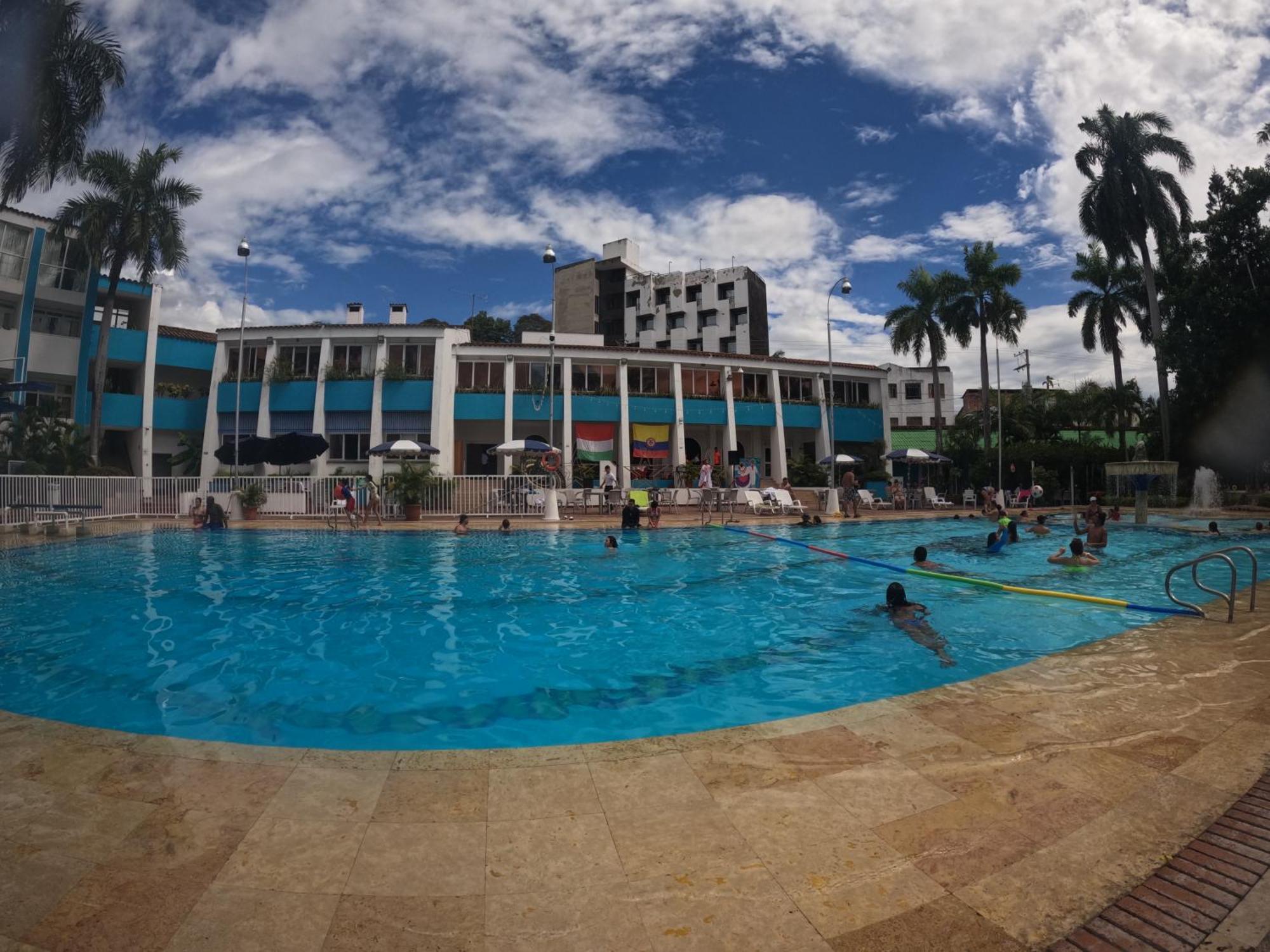 Hotel Bachue Girardot Dış mekan fotoğraf