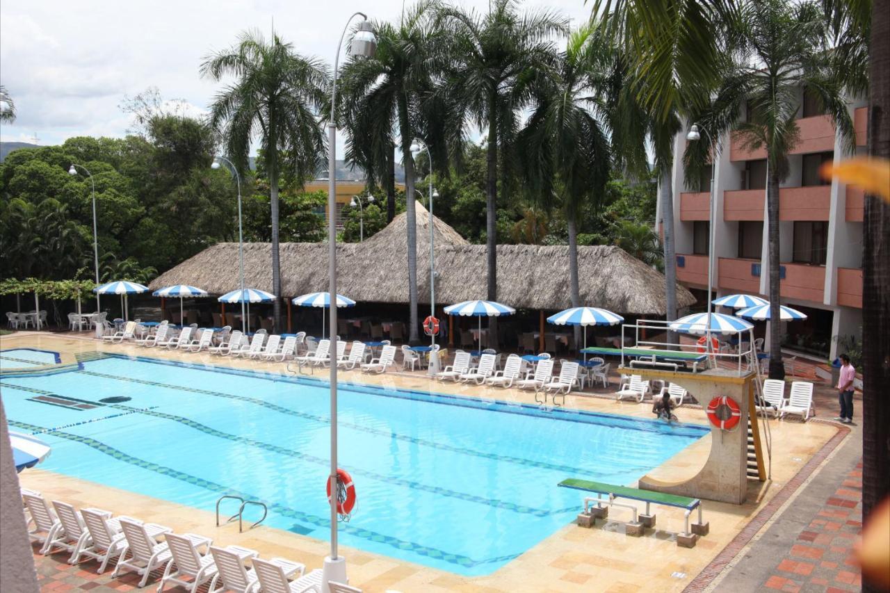 Hotel Bachue Girardot Dış mekan fotoğraf