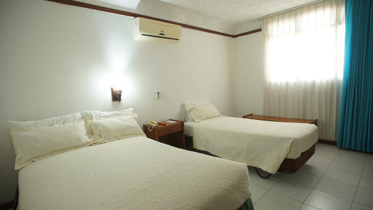 Hotel Bachue Girardot Dış mekan fotoğraf