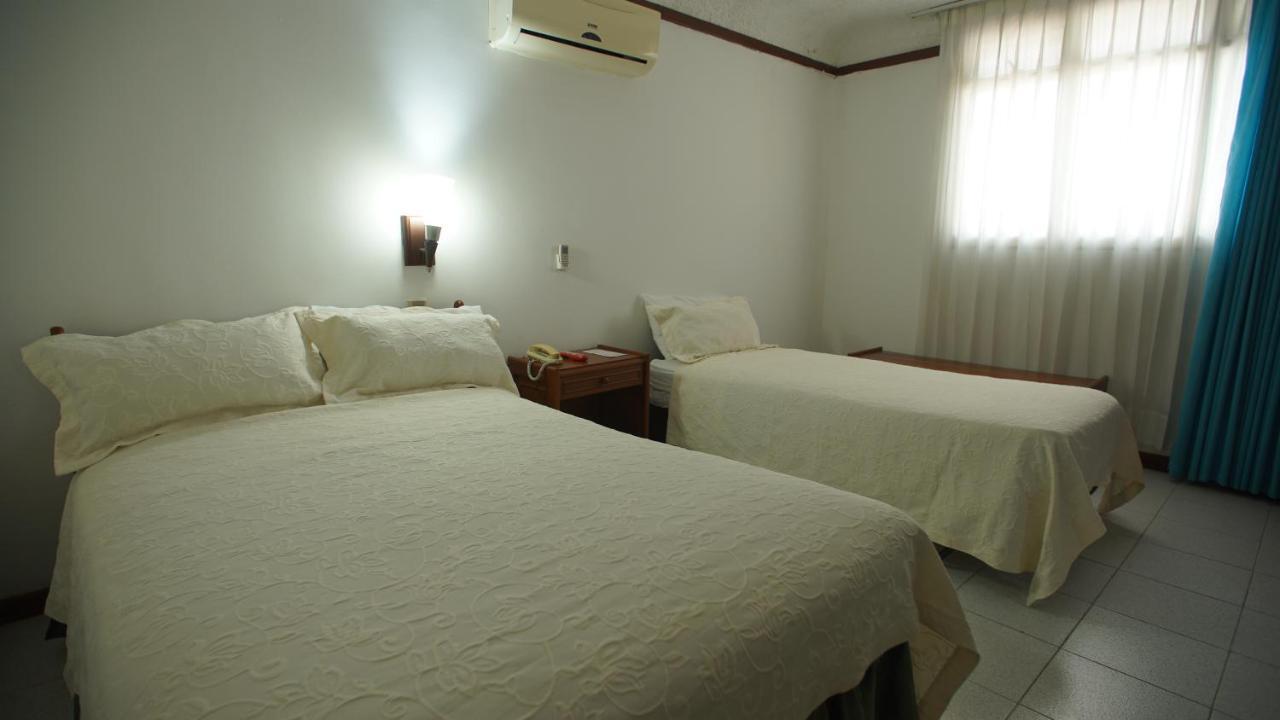 Hotel Bachue Girardot Dış mekan fotoğraf